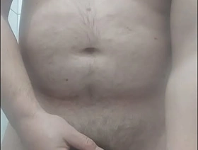 VID 434 Ma masturbez in baie publica si imi suitor sperma si pisatul (6min) indonesian handsome gay porn