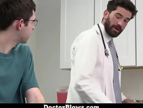 Doctor Injects Patient with Something of His Concede Hormonal Protein - Doctorblows hot gay yaoi porn