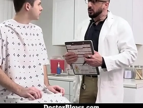 Doctor Furnishing Special Protein Straight Into Patient’s Asshole - Doctorblows muscle japan gay porn