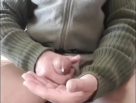 belle branlette, grosse éjaculation, léchage de sperm. one of a pair rub down gay porn