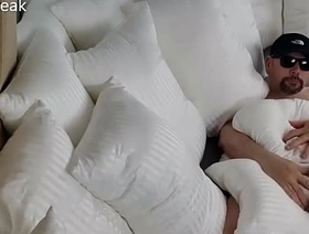 Pillow Humping My Super Soft Pillows On Slay rub elbows with Bed korean delighted feet porn