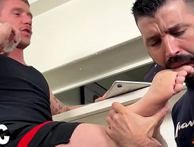 Establishing Jock Colt Spence Finishes Homework While Getting Worshiped by Nick Charms chinese fat well-pleased porn