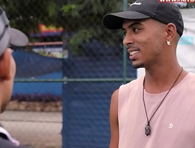 Médico mamando o pirocão do paciente gay porn japan big dick