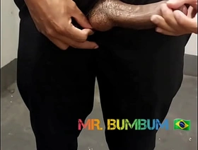 FODENDO COM HOMENS  CASADOS NA ESCADA DO SHOPPING . DIÁRIO DE BANHEIRÃO ( DIA 9 ) PARTE 2( COMPLETO NO RED E SUBSCRIÇÃO) singapore gay porn star