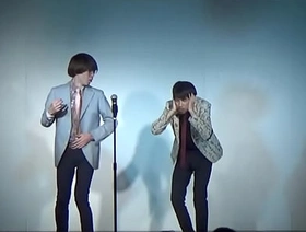 【】真空ジェシカ漫才 引越し hot gay porn kissing movie