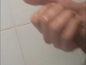 Batendo uma com meu pau pequeno mole gay korean homemade porn