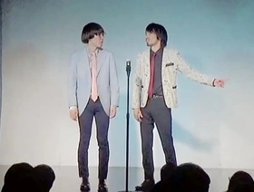 袖に芸人が集まる漫才 gay porn chinese bottom