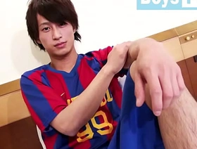 期待の新星スリ筋のサッカー青年がホテルでエロオナ！japanese gay porn chinese socks gay porn