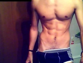 vyvvujbfxxtugfu zifeng cully gay porn