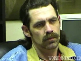 Mature Panhandler Martin Beats Off taiwan gay solo porn