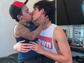 Tiny bloke takes a massive cock - enriquemudu & adrianzuki gay korean ass porn