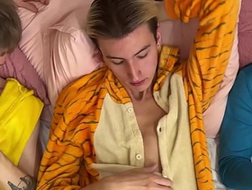 cute twinks with big cocks turtle-dove each other and cum in anal korean big cock gay porn