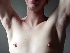 Macho falando putaria e brincando com as axilas gay korean hot porn