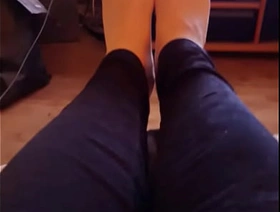 Relaxed auf der Couch korean delighted porn gangbang