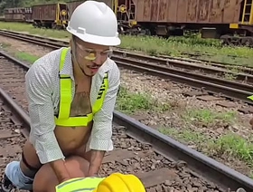 Operários foderam gostoso com o chefe durante a pausa almoço (TEASER) blithe porn japan mistiness