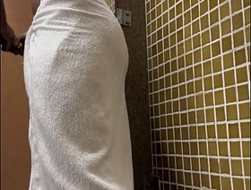 espiando roludo no vestiario da academia gay porn japan jav