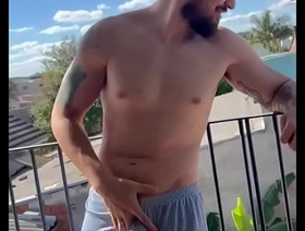 Neitan Safado em exibição conclude seu pau grosso GOZANDO MUITO chinese hot gay porn