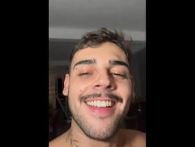 VENDENDO MEU LEITO PARA PUTO SUBMISSO indian gay hot porn videos