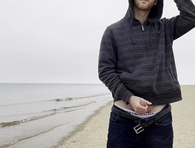 Beach Jerk Off hot muscle porn gay