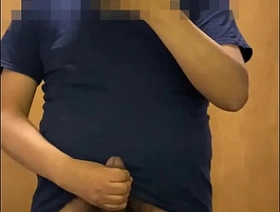 Mi amante me envia video masturbandose y golpeando su verga peluda porn gay corporeality japan