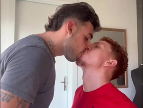 MEU VIZINHO NOVO ME VIU PELA JANELA E PERGUNTOU SE PODIA VIR METER @01foguinho pt01 jubilant porn japan teen