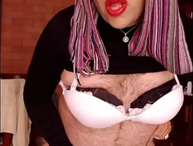 Prefieres desnuda o con ropa? sg boy delighted porn