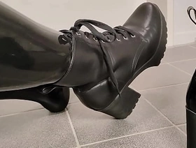 Changing the chunky platform bumptious tilt boots for ages c in depth wearing shiny latex - ASMR japan gay spy porn