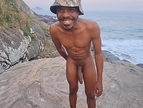 Orgia em praia carioca . cheerful hot hunk porn