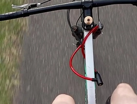 Isso acontece quando eu saio pedalar com tesão flick careless porn asia