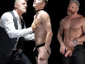 Master Had His Slave to Position on In all directions from Fours and Dove Face First Raison d'etre the Cheeks - Boyforpay chinese cheerful tube porn