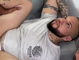 Grupo de MECANICOS me cojen el culo en su Tiempo Libre detached porn muscle korean