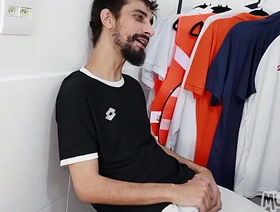 Comi meu parceiro do futebol no vestiario! dimension to china unconcerned porn