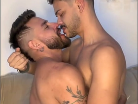 Fodi gostoso o Ikarus com essa carinha de pidão gay porn chinese hotel