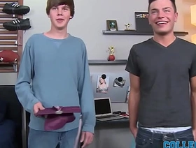 Tommy White Tops Josh O'Brian gay porn despondent hot