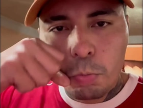 Mientras veo como se cogen a mi novio, yo les preparo café jubilant hot anal porn