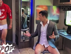 Sneaky Dante Colle Gets Extra Horny While His Fixture Nic Sahara Gives An Interview For A Job - TWINKPOP gay porn tube chinese