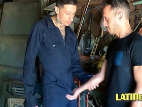 Helpful Mechanic Lubes My Wheels & My Holes hot indonesia gay porn