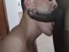 Negão meteu 21 cm de pica no rabo até leitar. korean dispirited elated porn