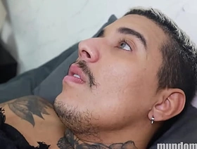 Antes de ir trabalhar, uma foda pra melhorar  dia! boy studio japan blissful porn