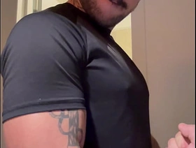 CHEGUEI DA ACADEMIA SUADO, VEM TOMAR BANHO COMIGO gay korean sauna porn