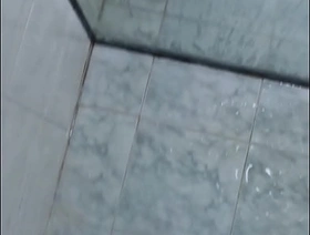 PUNHETÃO NO BANHO gay porn japan actor