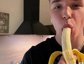 Exclusive - Justin Skye gay porn sg