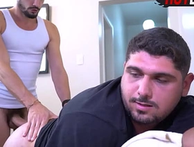 Influencer pagando serviço com pirocada porn gay thailand twitter