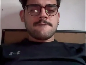 MOSTRANDO O RABÃO E LEITANDO   cum and ass taiwan hot gay porn