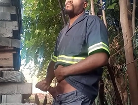 Trabador masturbando atas dos blocos da construção gay porn korean cute