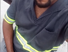 Trabalhador escondido na obra se masturbando japan gay freeze porn