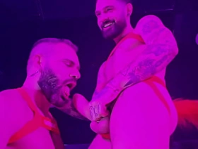 Fetish-X undefined Cats Show à l'Aqua Emporio undefined Macho Jim Edition gay asian korean porn