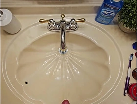HANDSFREE CUMMING IN Make an issue of HOTEL BATHROOM SINK gay korean daddy porn