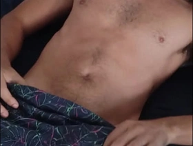 Acordei com muito tesão, punheta certa hot wrestling happy-go-lucky porn