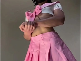 Hermosa puta vestida de mujer gay thai hot porn